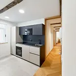 Apartment Housingcoruna Orzan